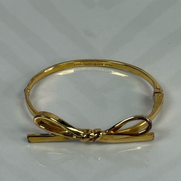 Kate Spade Take a Bow Hinge Bracelet Heart of Gold Take The Plunge Bangles 3 PCS - Picture 4 of 6